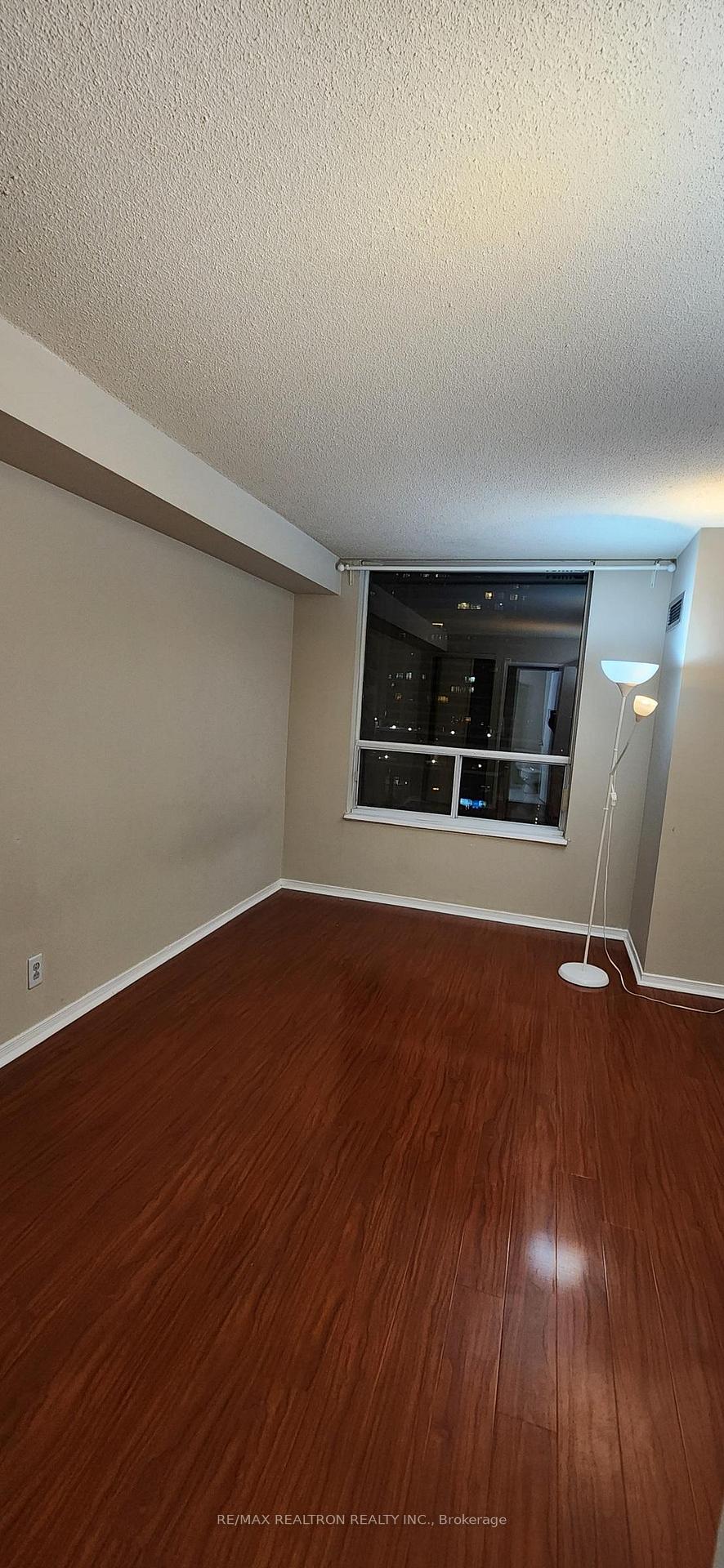 100-upper-madison-avenue-toronto-ontario-c13029144