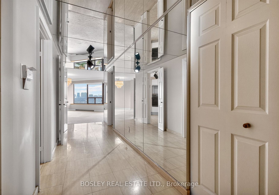 175-cumberland-street-toronto-ontario-c13029370