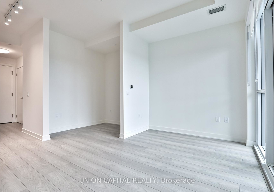 110-broadway-avenue-toronto-ontario-c13029716