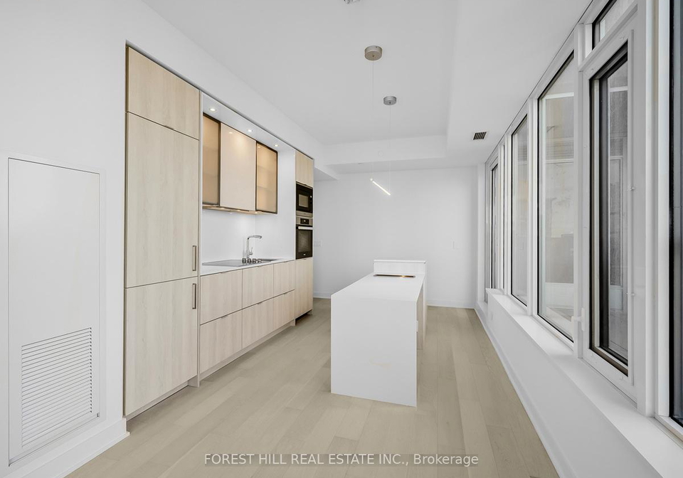 11-yorkville-avenue-toronto-ontario-c13029772