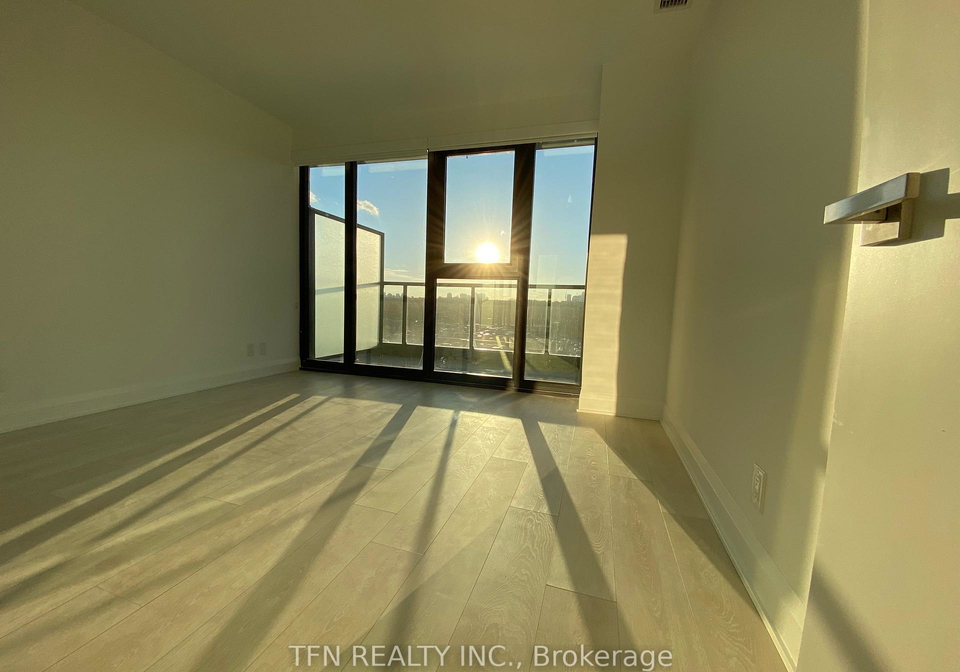 33-frederick-todd-way-n-east-york-ontario-c13030012