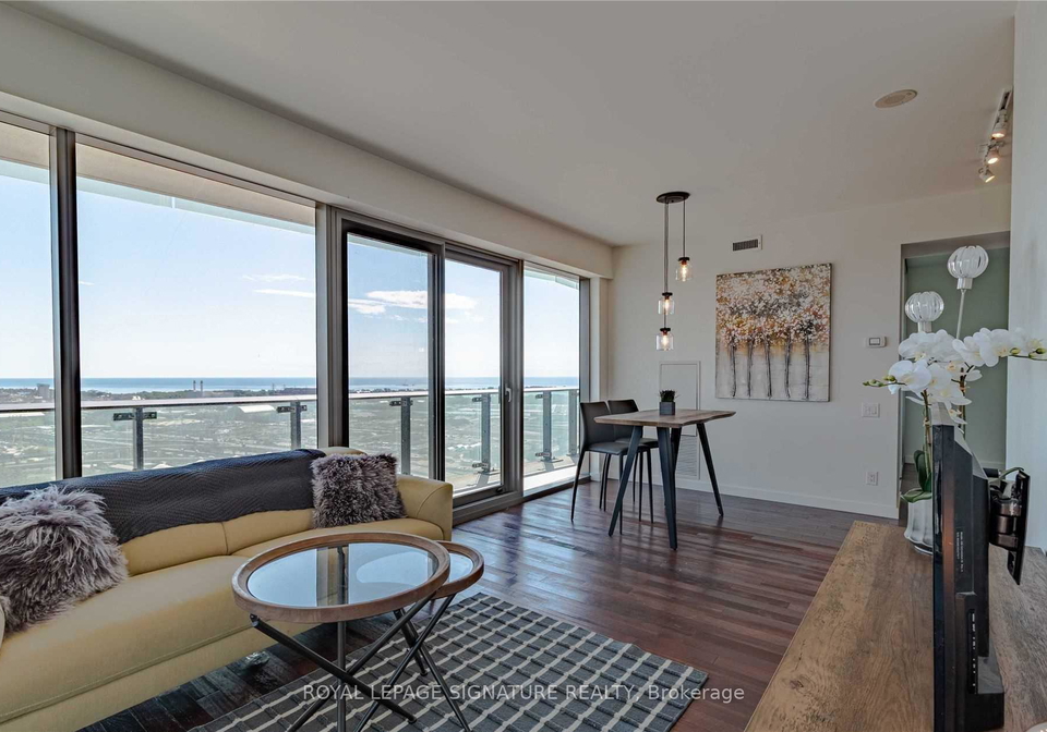 390-cherry-street-toronto-ontario-c13030246