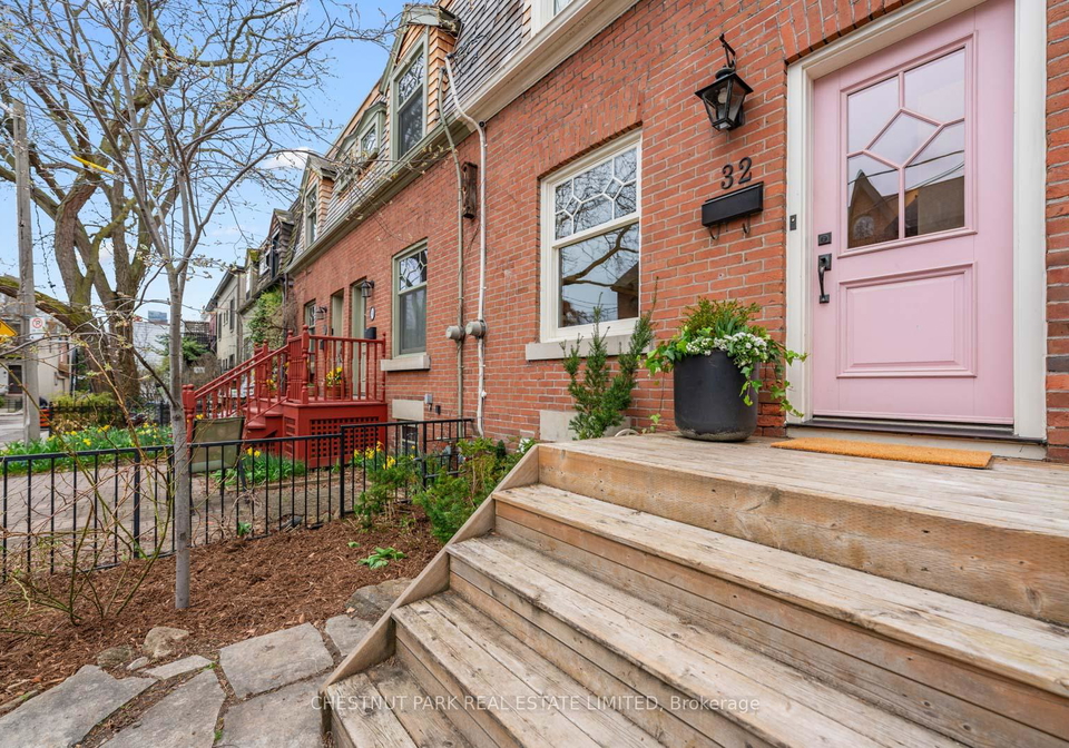 32-sackville-place-toronto-ontario-c13030314