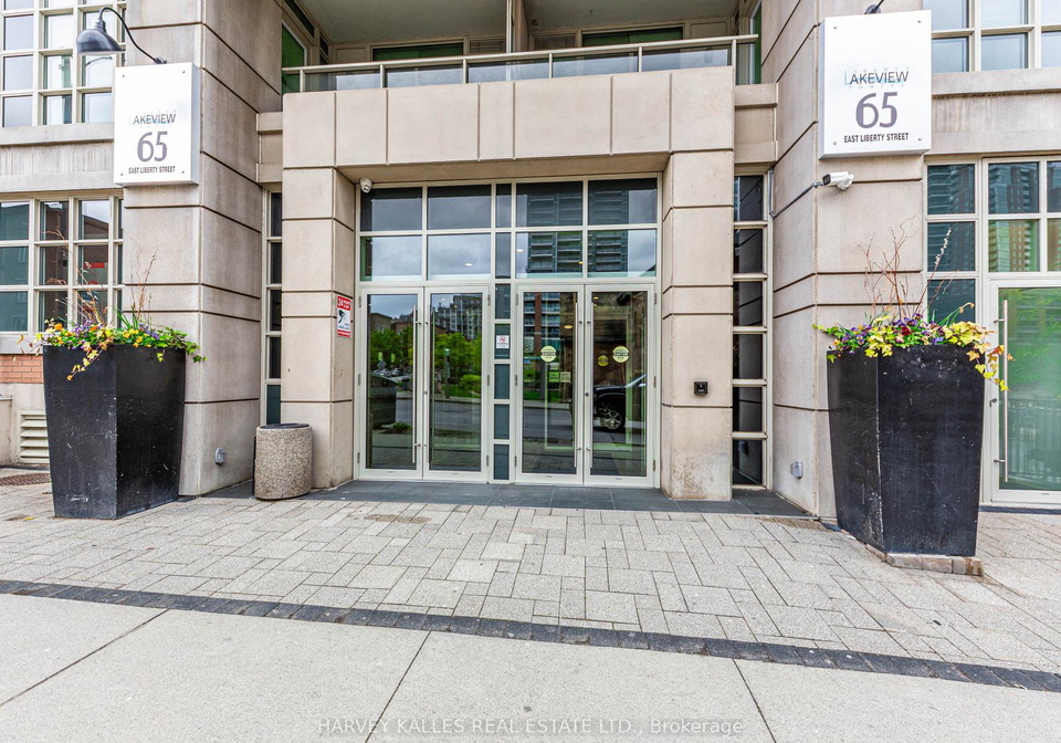 65-east-liberty-street-toronto-ontario-c13030388