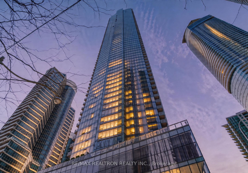 10-york-street-toronto-ontario-c13030404