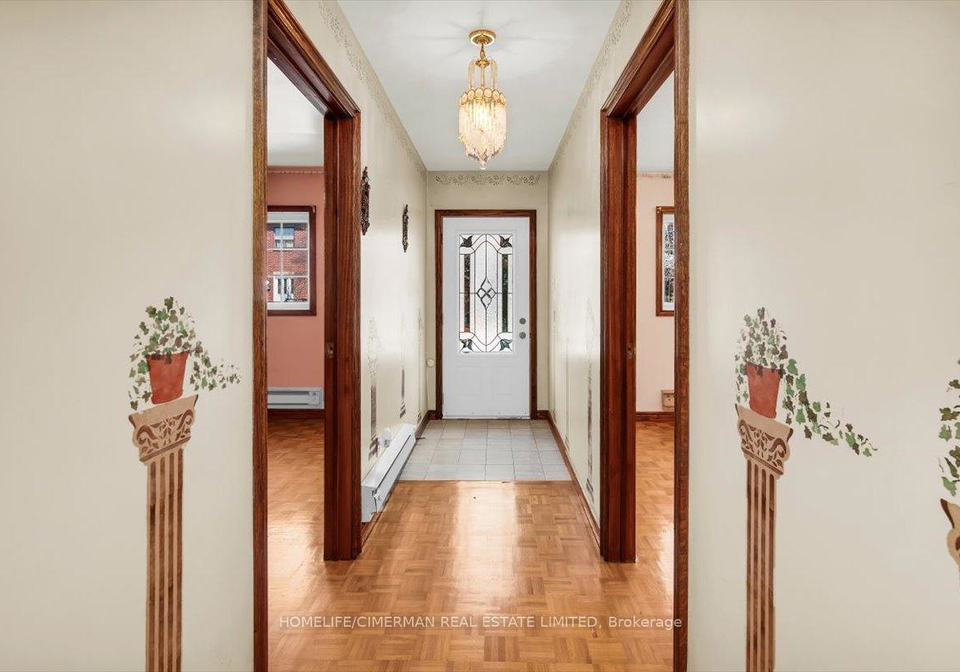 69-robinson-street-toronto-ontario-c13030534