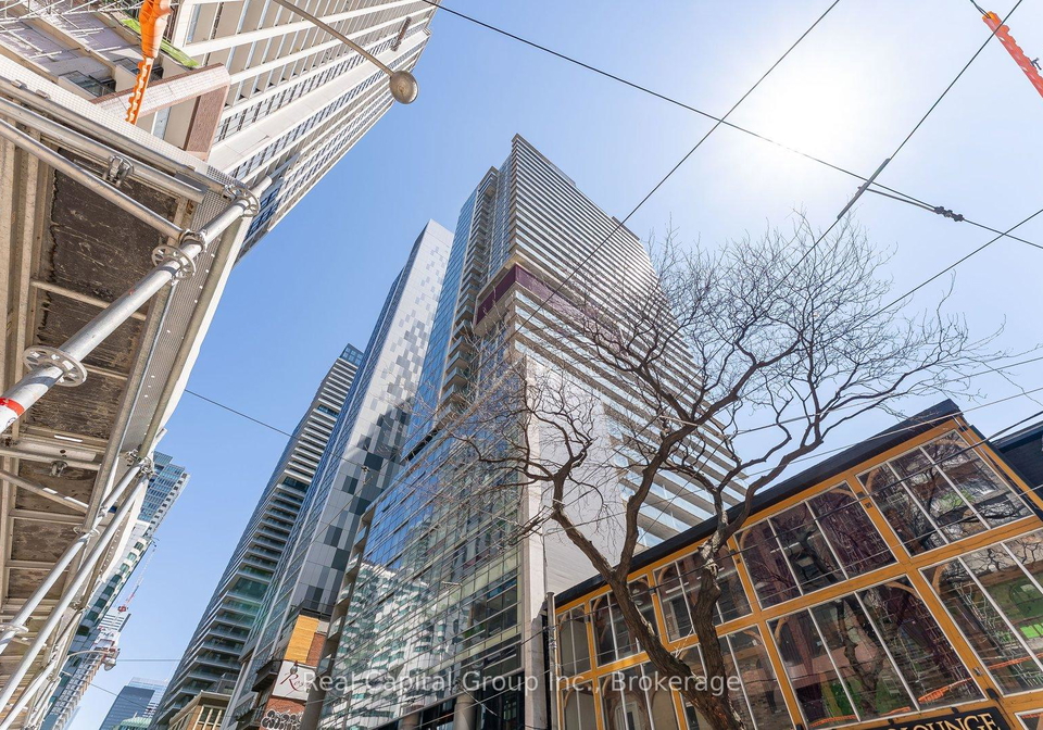 375-king-street-w-toronto-ontario-c13030686