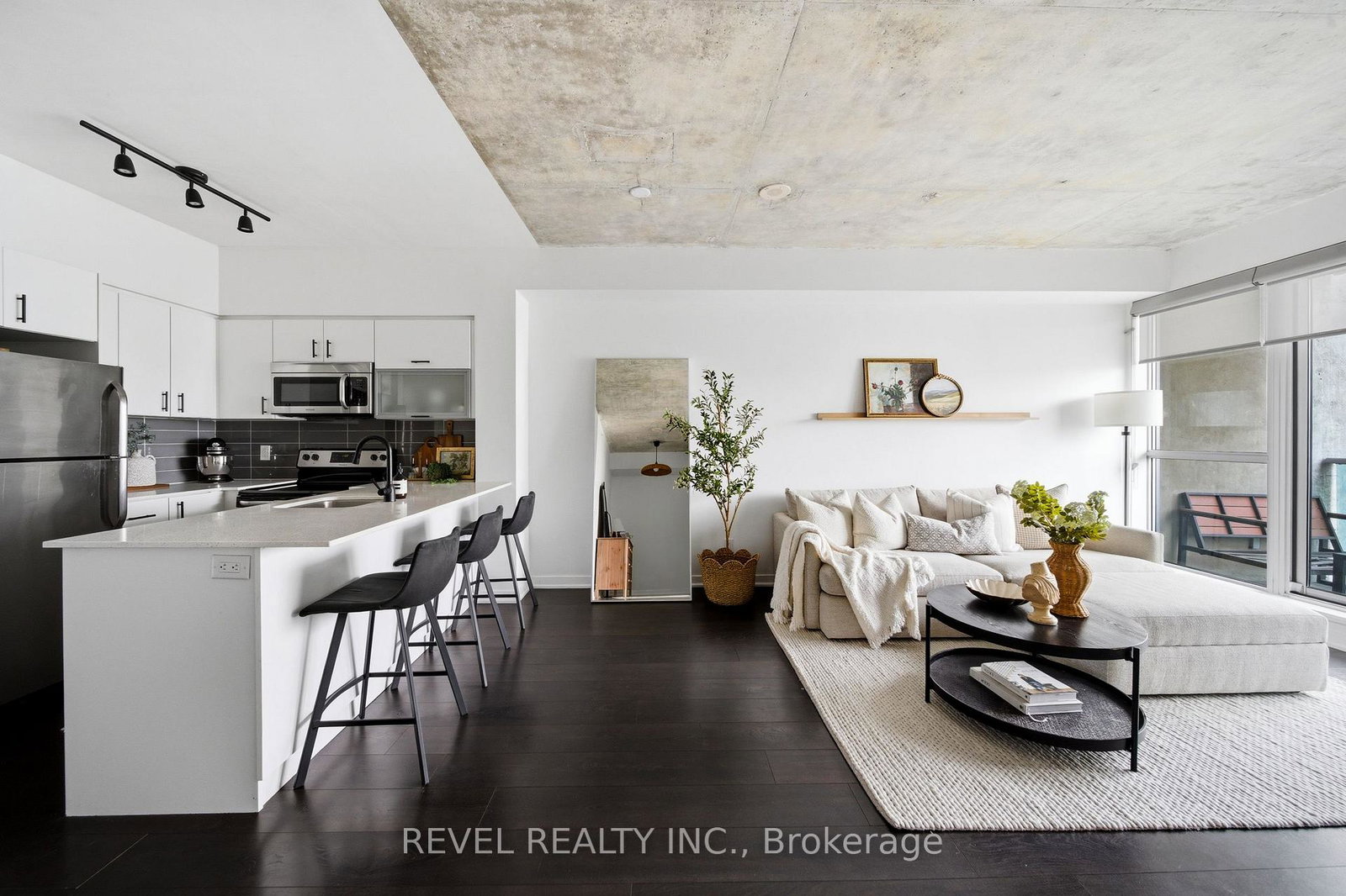 150-east-liberty-street-toronto-ontario-c13030762