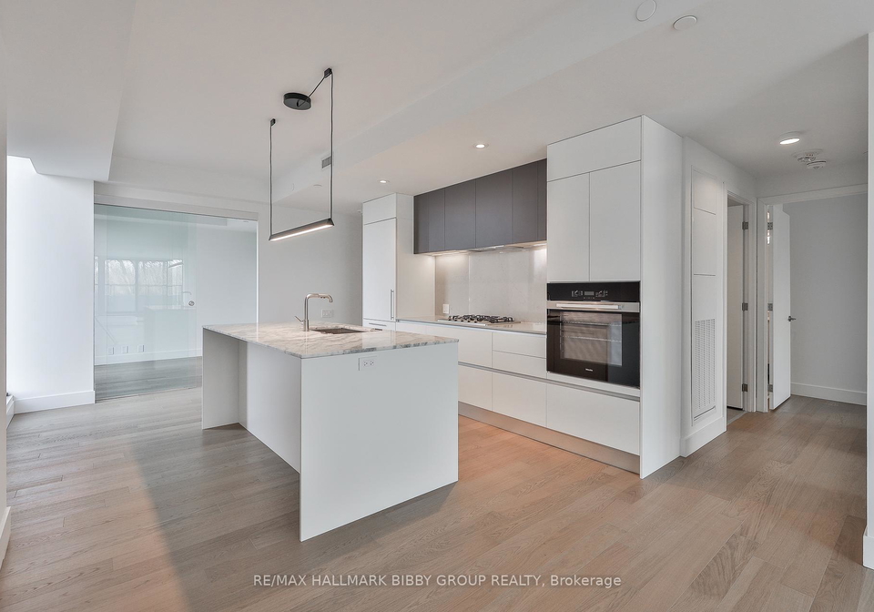 1414-bayview-avenue-toronto-ontario-c13031090