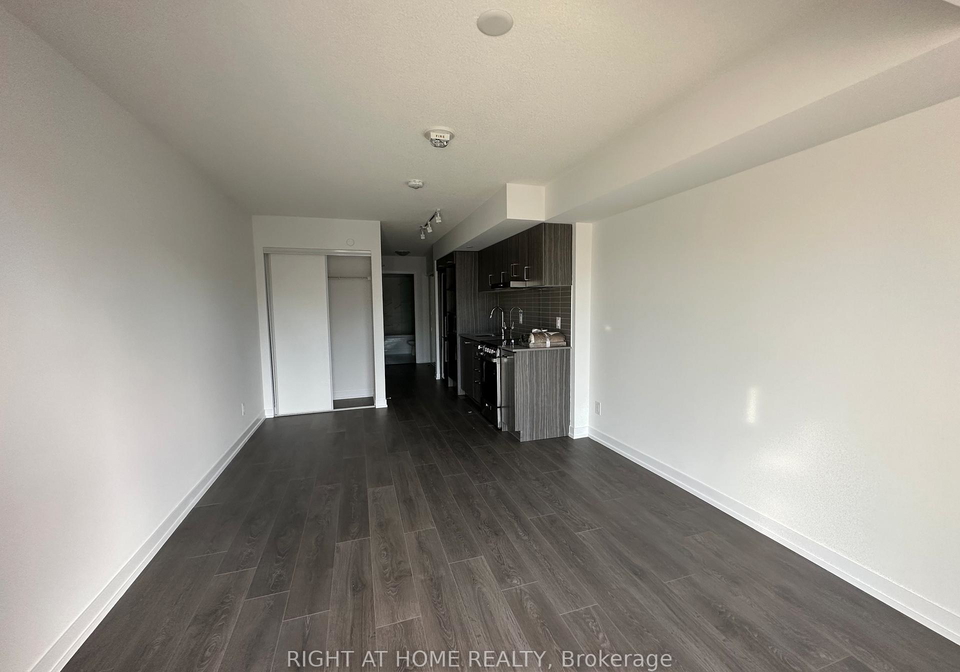 219-dundas-st-street-e-toronto-ontario-c13031098