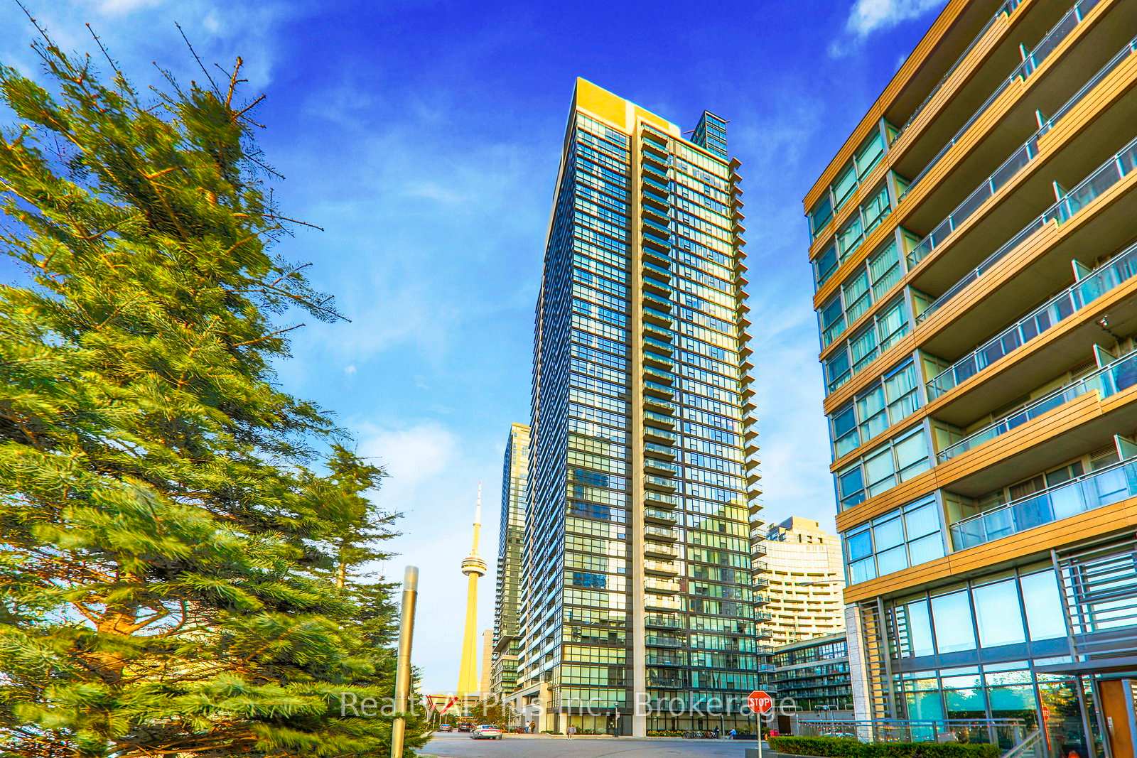 25-capreol-court-toronto-ontario-c13031318