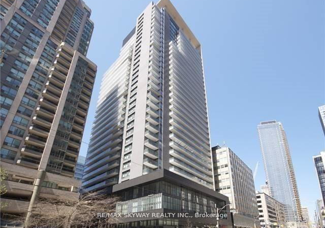 770-bay-street-toronto-ontario-c13031724