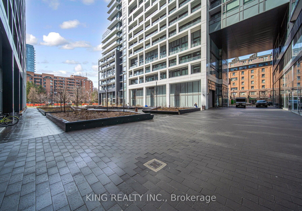 121-lower-sherbourne-street-s-toronto-ontario-c13031832