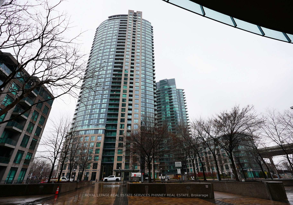 219-fort-york-boulevard-toronto-ontario-c13032120