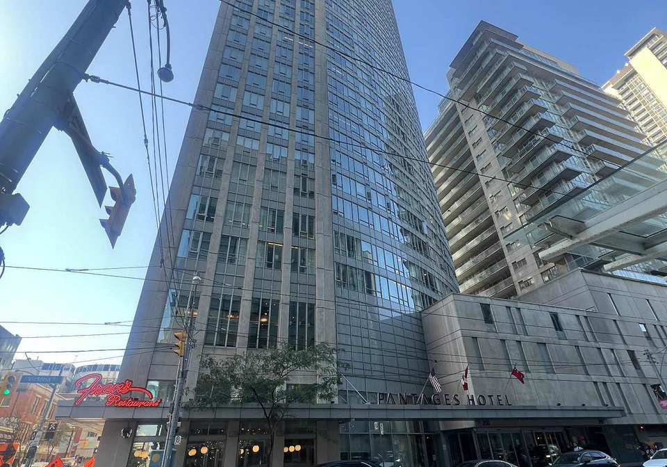 210-victoria-street-toronto-ontario-c13032218