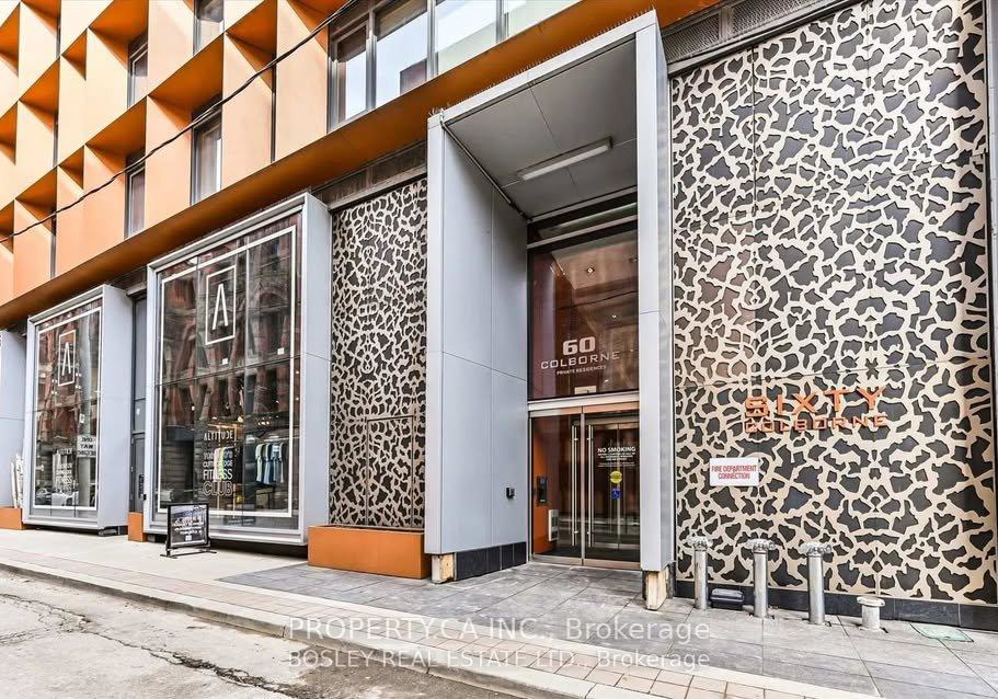 60-colborne-street-toronto-ontario-c13032264