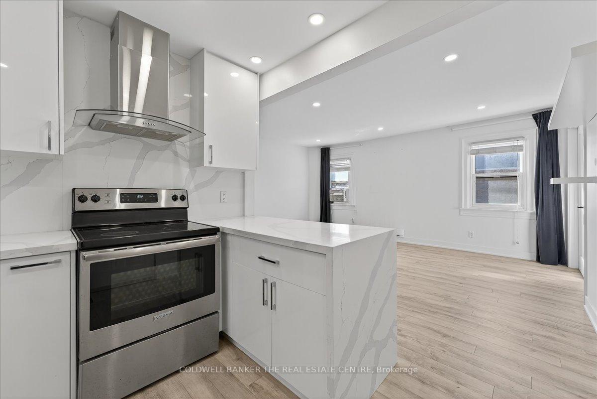 252-soudan-avenue-toronto-ontario-c13032484
