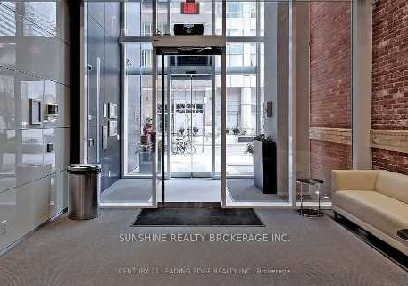 15-grenville-street-toronto-ontario-c13032668