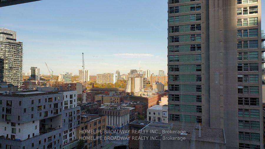 25-richmond-street-e-toronto-ontario-c13032840