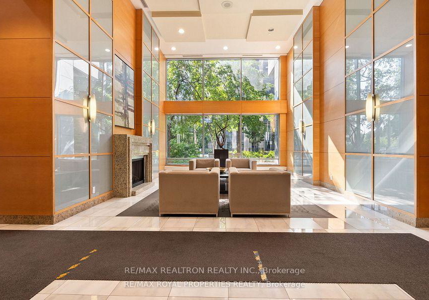 4978-yonge-street-toronto-ontario-c13032990