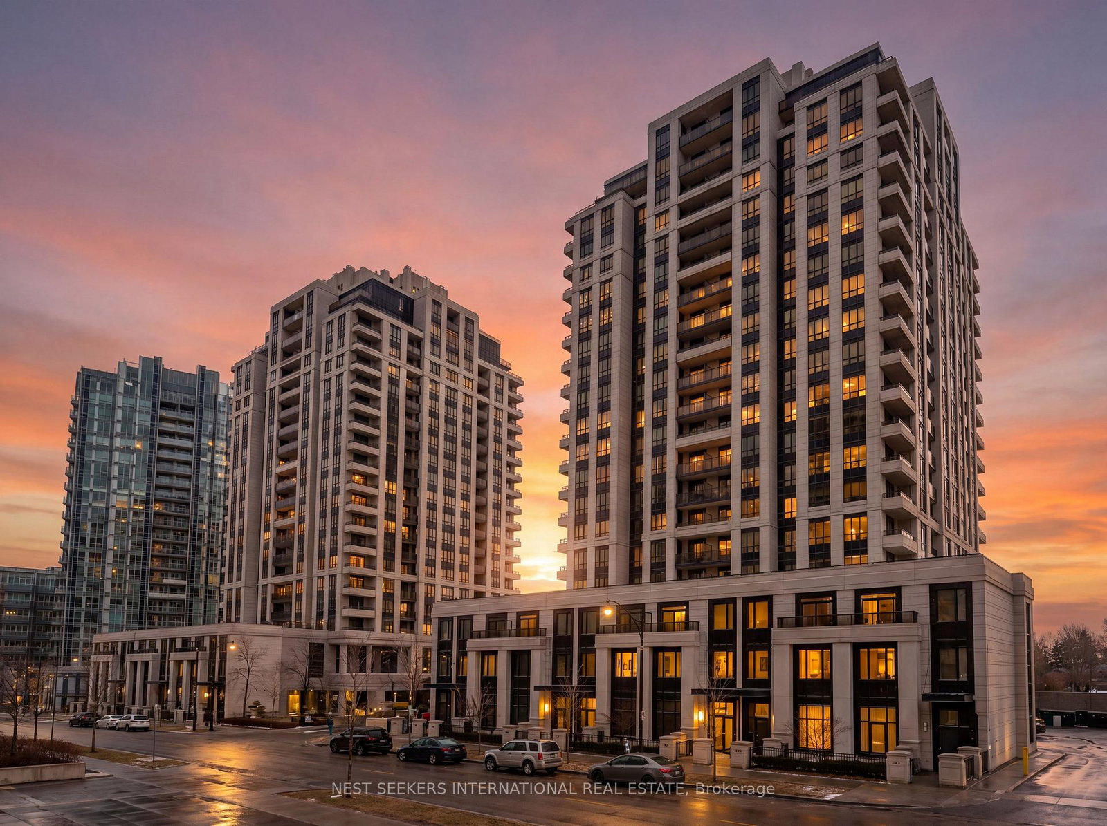 100-harrison-garden-north-york-ontario-c13033220