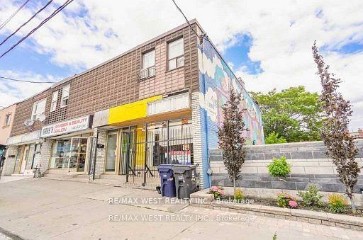 477-oakwood-avenue-toronto-ontario-c13033284