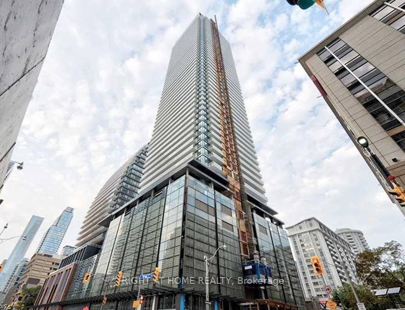 501-yonge-street-toronto-ontario-c13033340