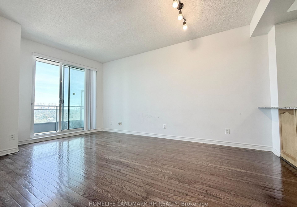 60-byng-avenue-north-york-ontario-c13033390