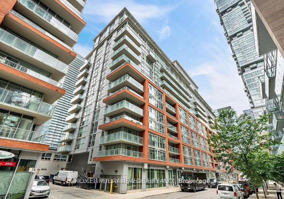 21-nelson-street-toronto-ontario-c13033514