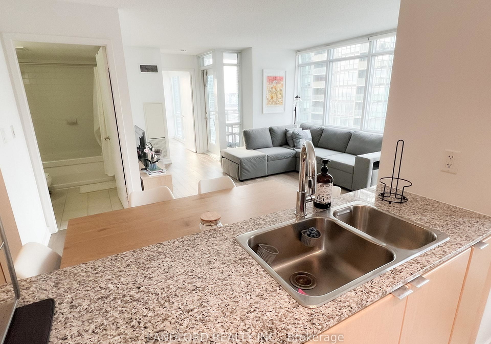 11-brunel-court-toronto-ontario-c13033626