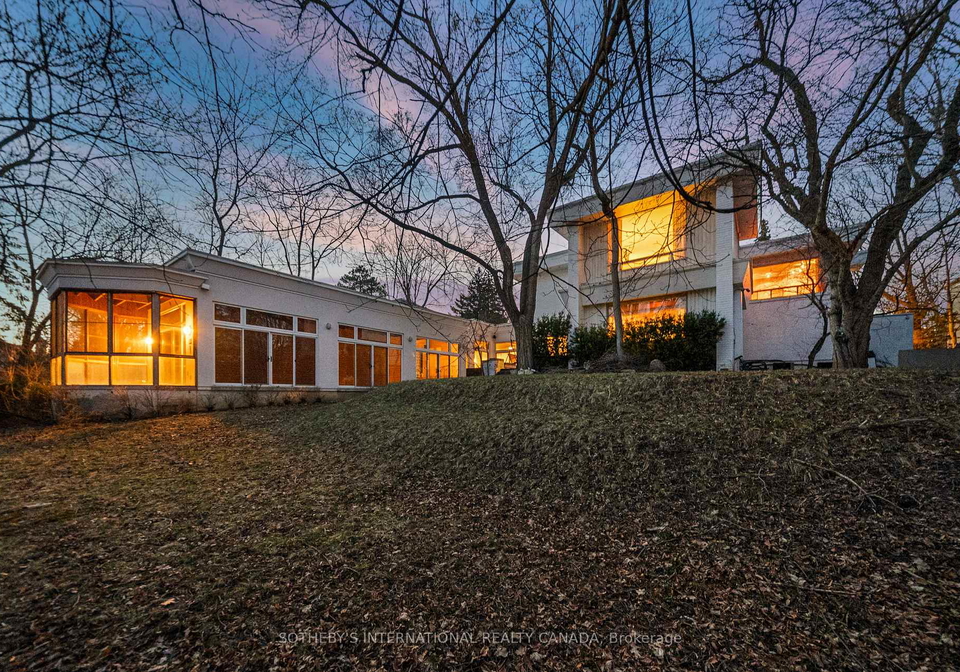39-burton-road-toronto-ontario-c13033644