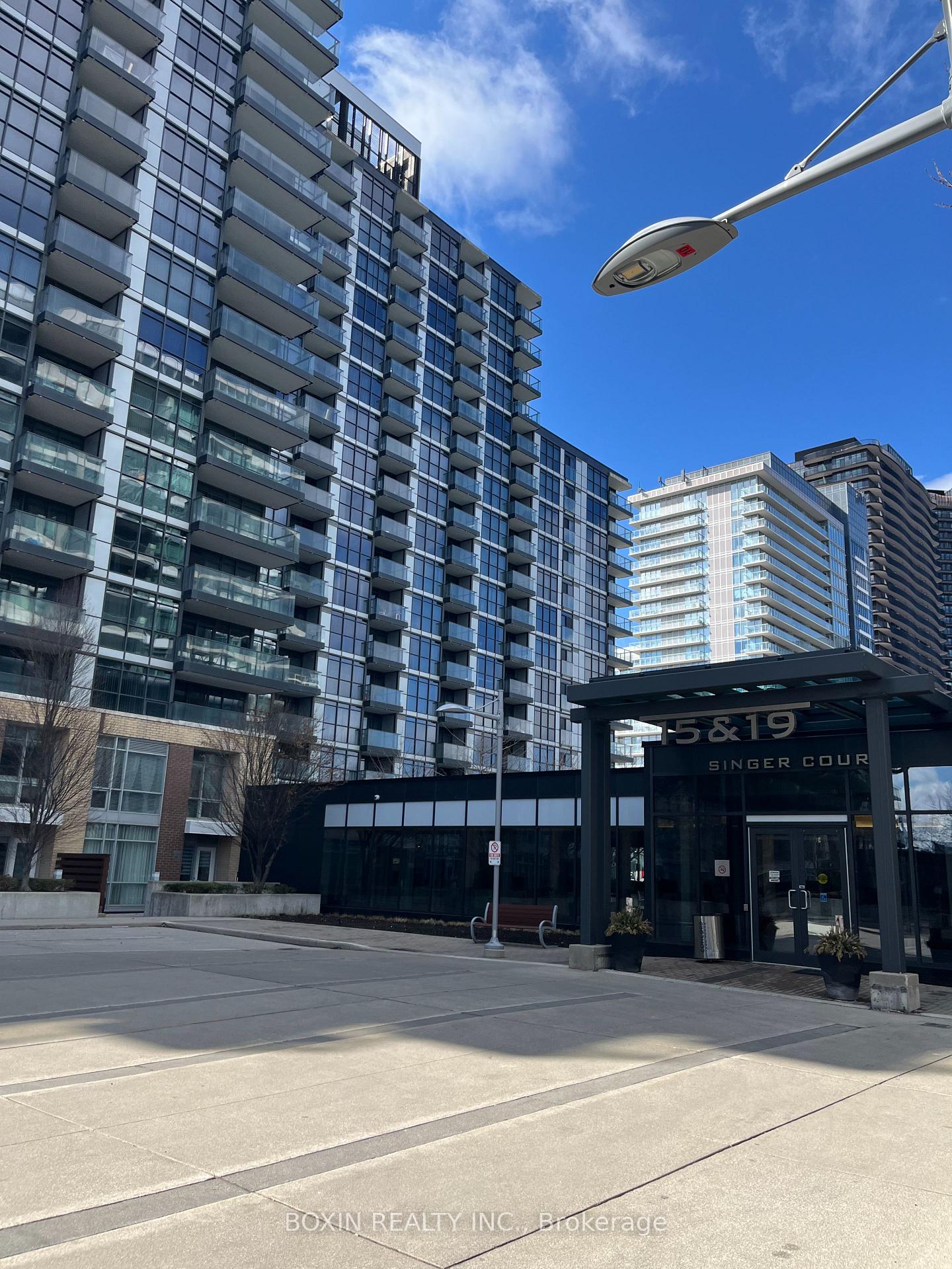 19-singer-court-north-york-ontario-c13033942