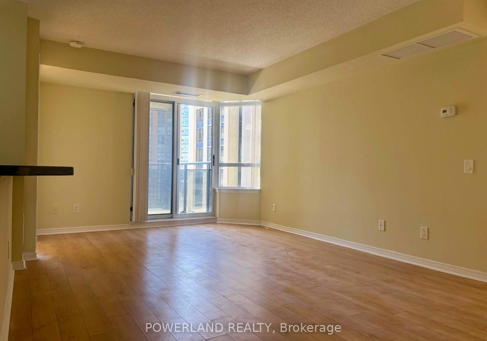155-beecroft-road-toronto-ontario-c13034084