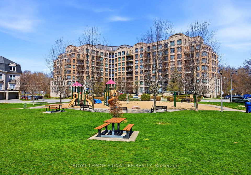 16-dallimore-circle-north-york-ontario-c13034160