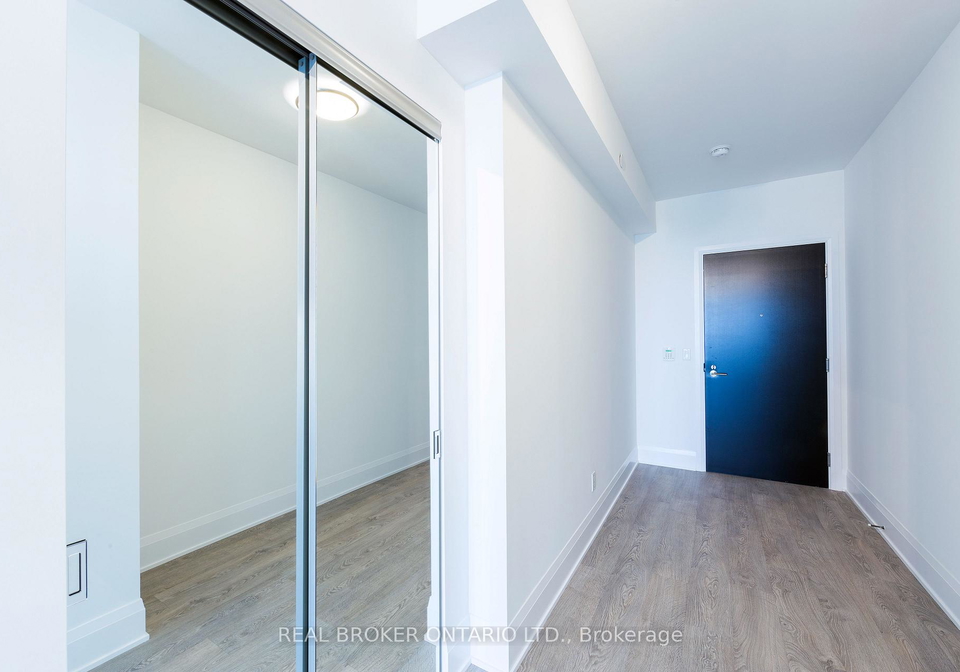 101-erskine-avenue-toronto-ontario-c13034218