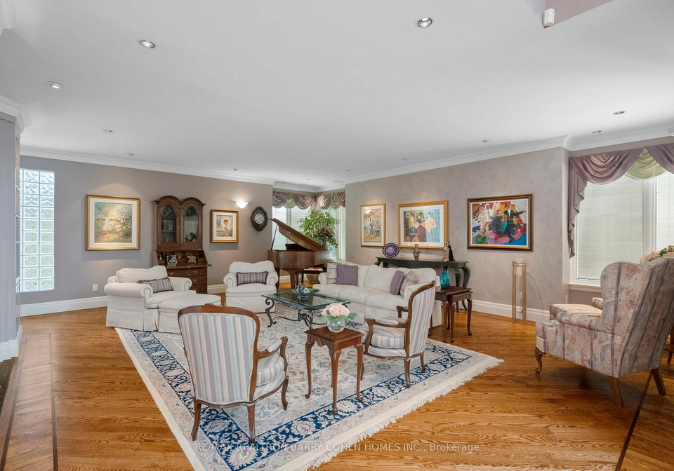 19-vernham-avenue-north-york-ontario-c13034268