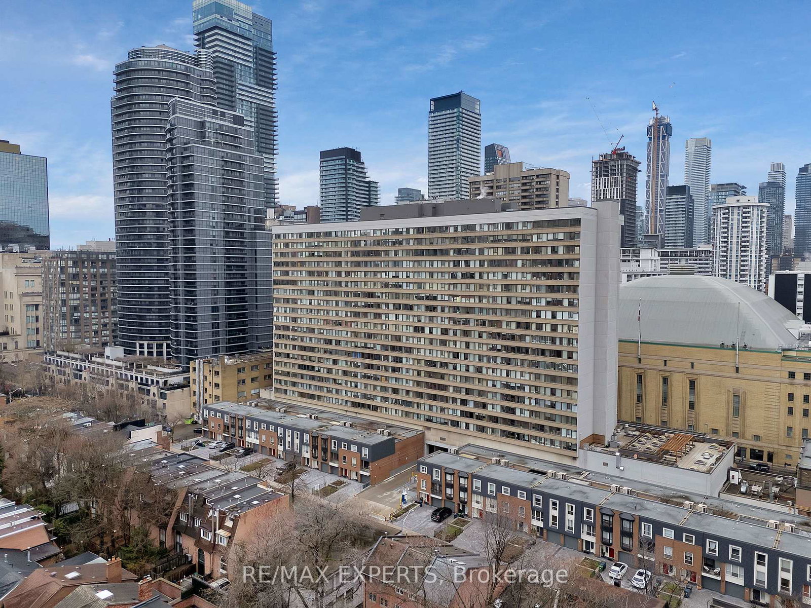 45-carlton-street-toronto-ontario-c13034464