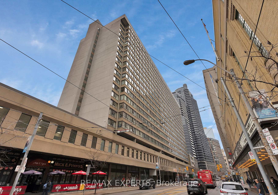 45-carlton-street-toronto-ontario-c13034464