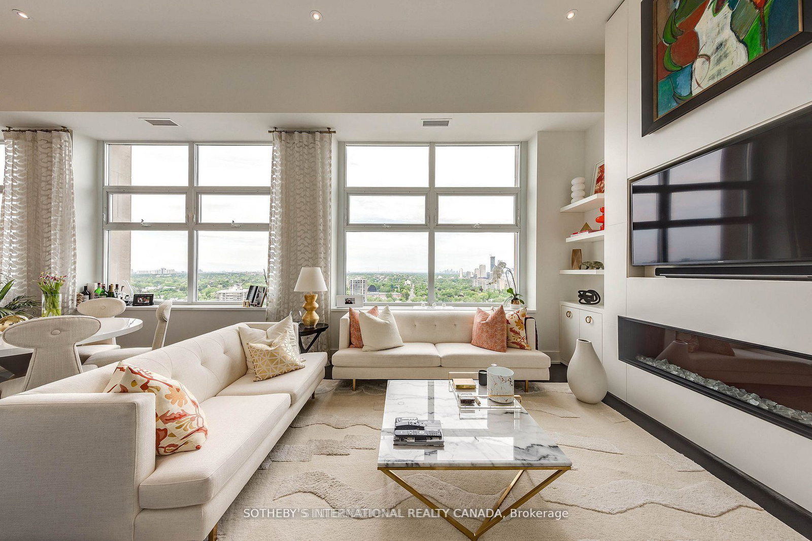 111-st-clair-avenue-w-toronto-ontario-c13034570