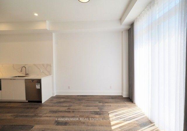 17-greenbriar-road-north-york-ontario-c13034832