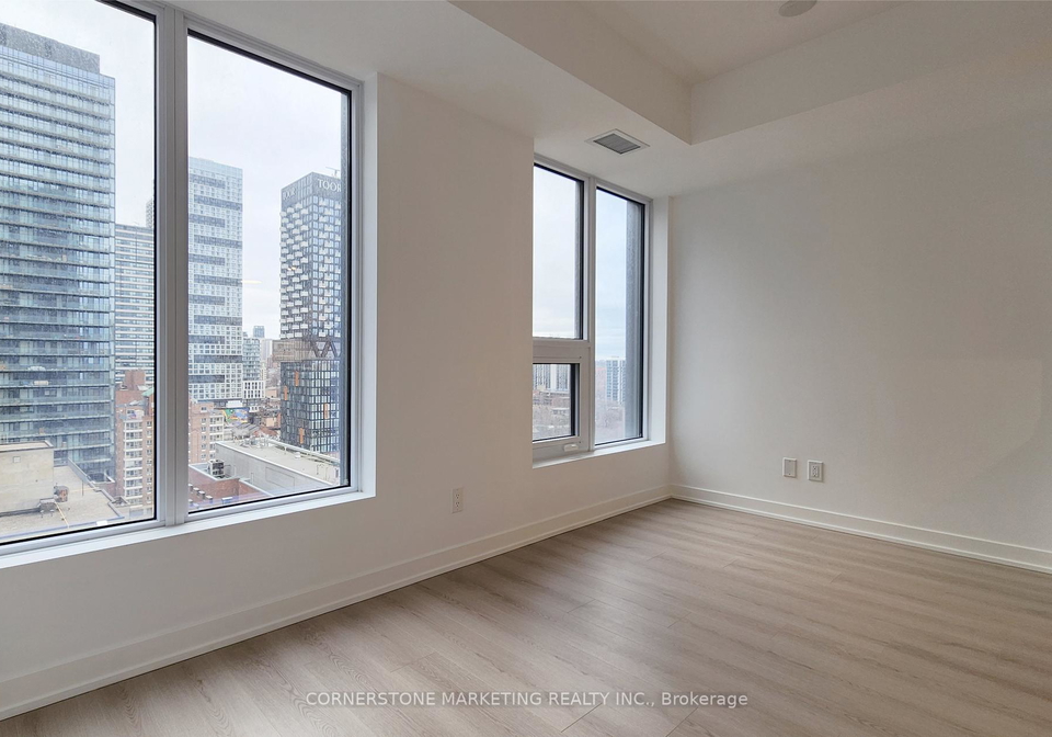 100-queen-street-e-toronto-ontario-c13034872