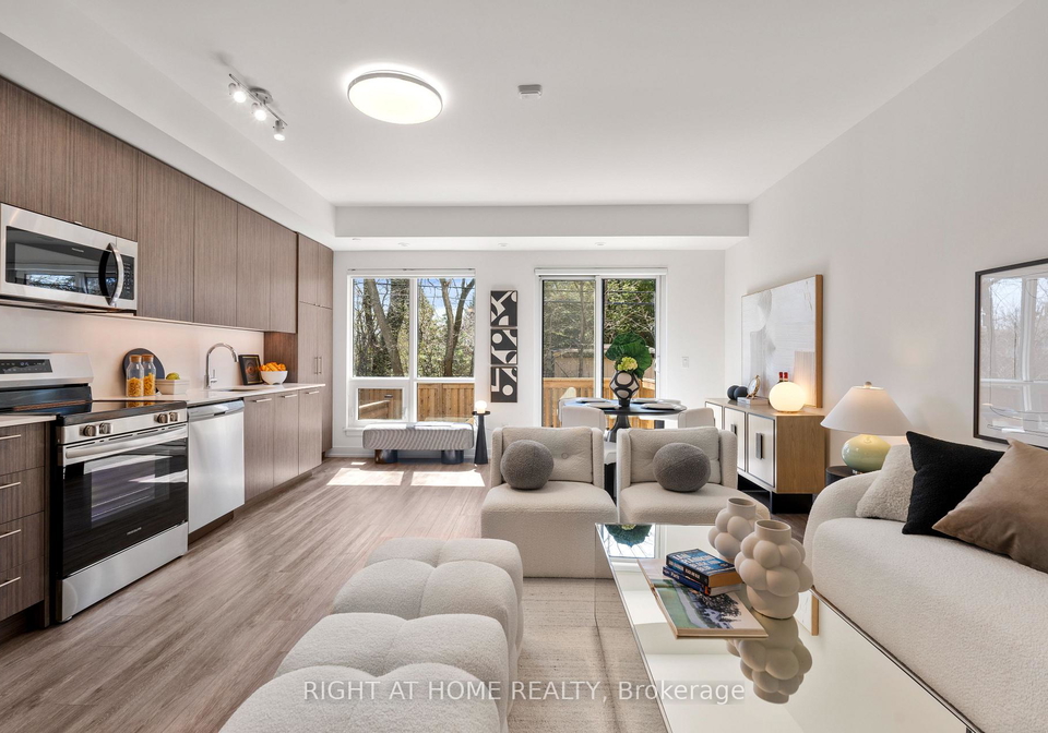 851-sheppard-avenue-w-toronto-ontario-c13035072