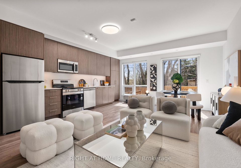 851-sheppard-avenue-w-toronto-ontario-c13035072