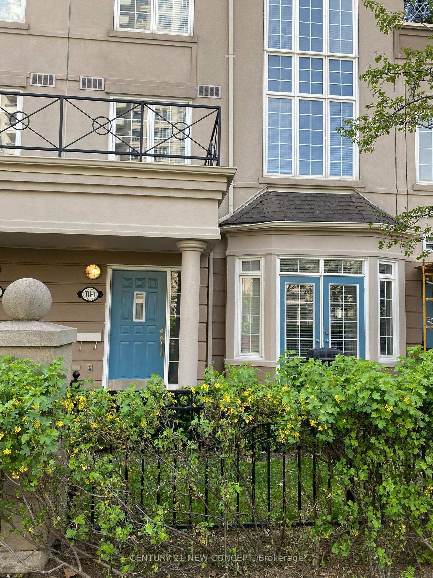 1-rean-drive-north-york-ontario-c13035350
