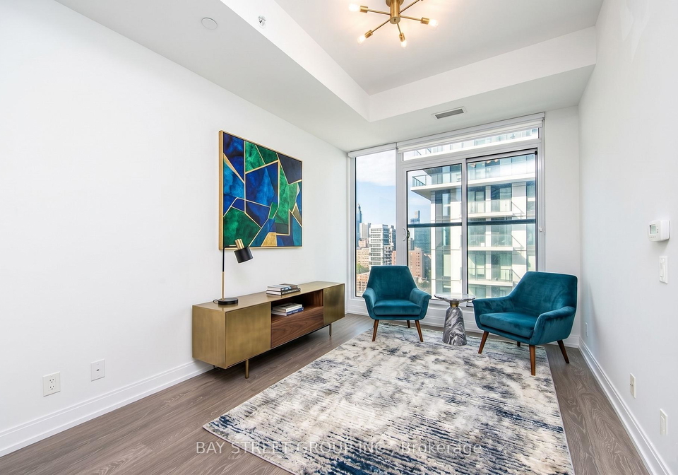181-dundas-street-e-toronto-ontario-c13035498