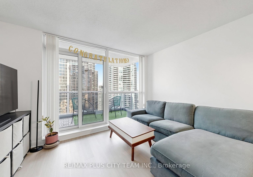 4978-yonge-street-toronto-ontario-c13036334