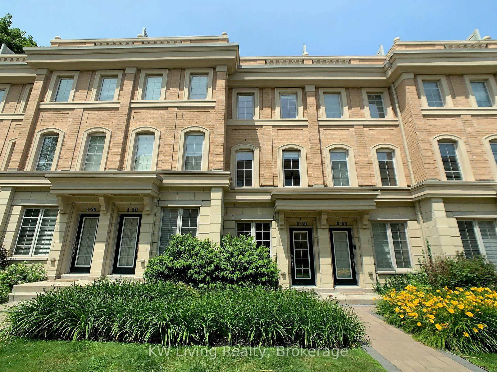 50-hargrave-lane-north-york-ontario-c13036552