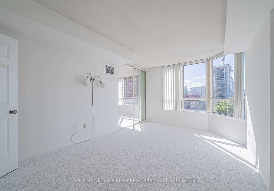 5444-yonge-street-toronto-ontario-c13036706