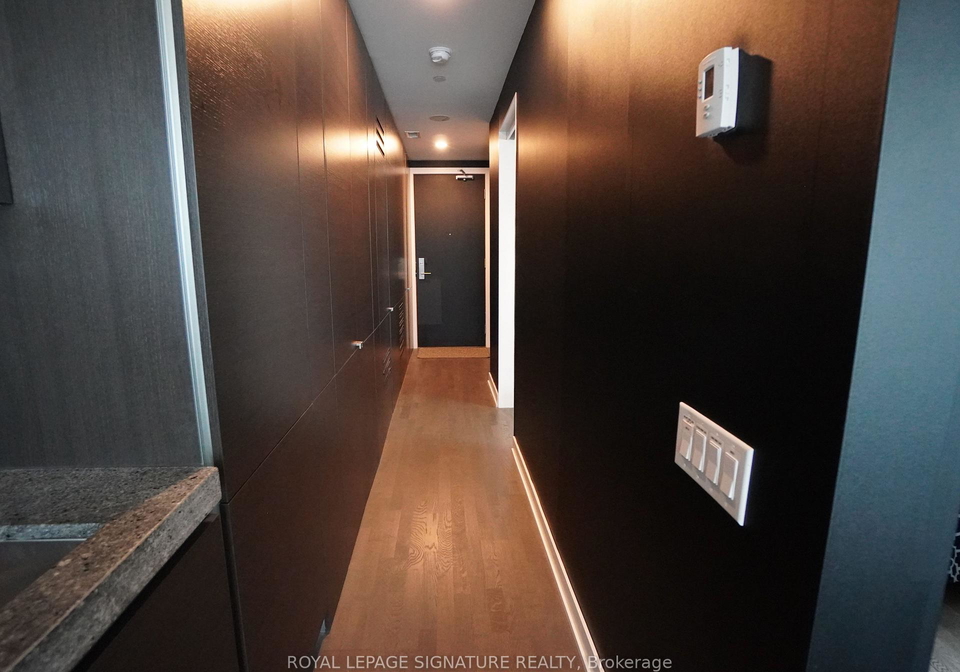 38-stewart-street-toronto-ontario-c13036902