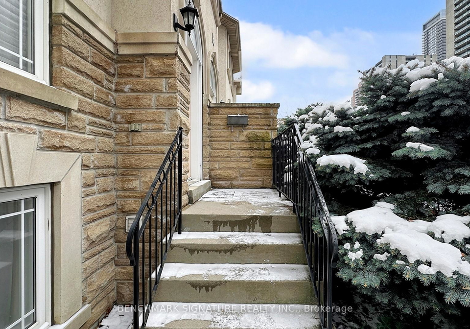 105-doris-avenue-north-york-ontario-c13036914